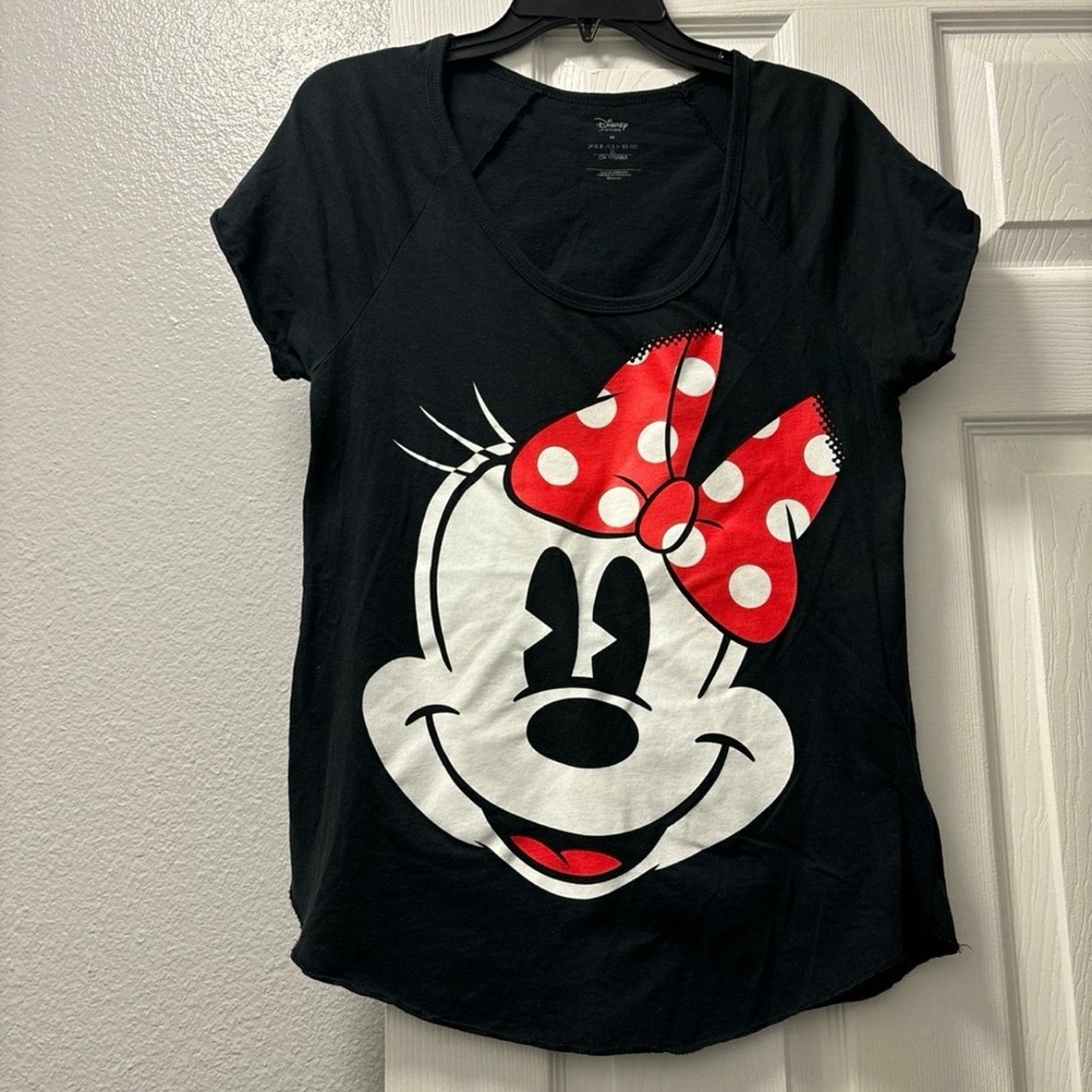 Disney Store Minnie Mouse t shirt